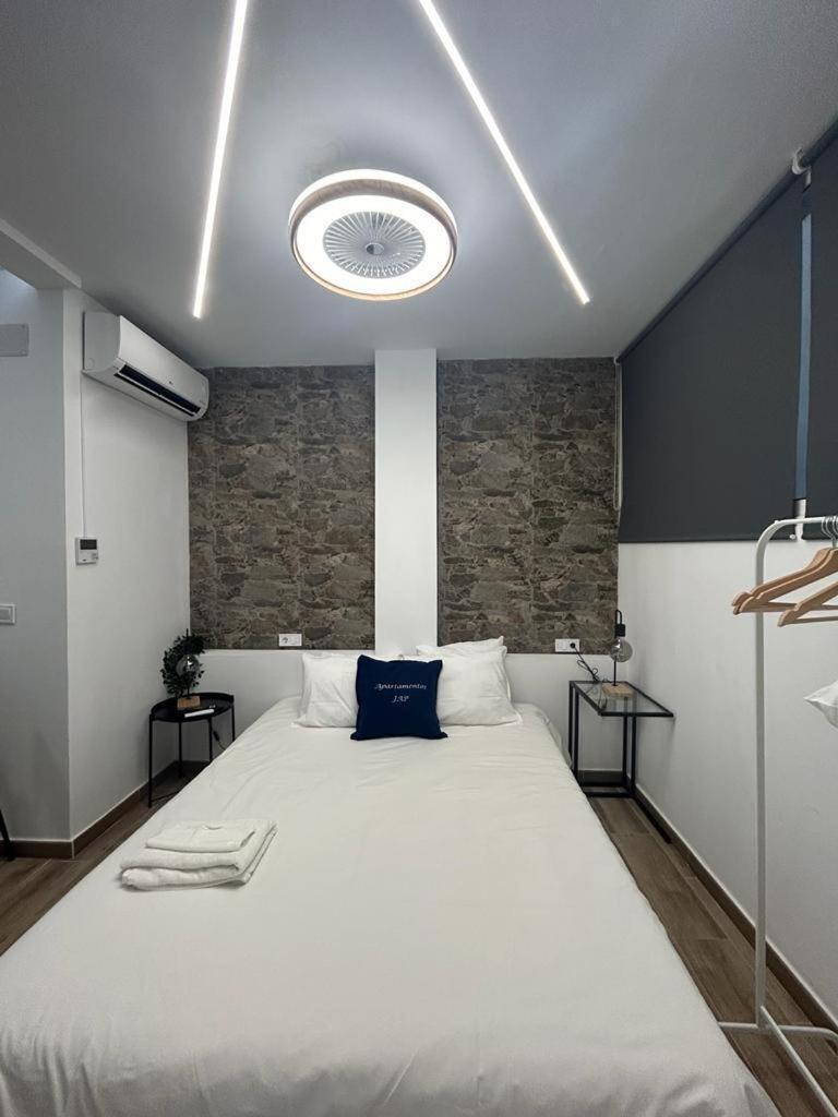 Apartamentos Rocablanca Benidorm Rum bild
