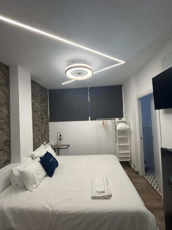Apartamentos Rocablanca Benidorm Rum bild